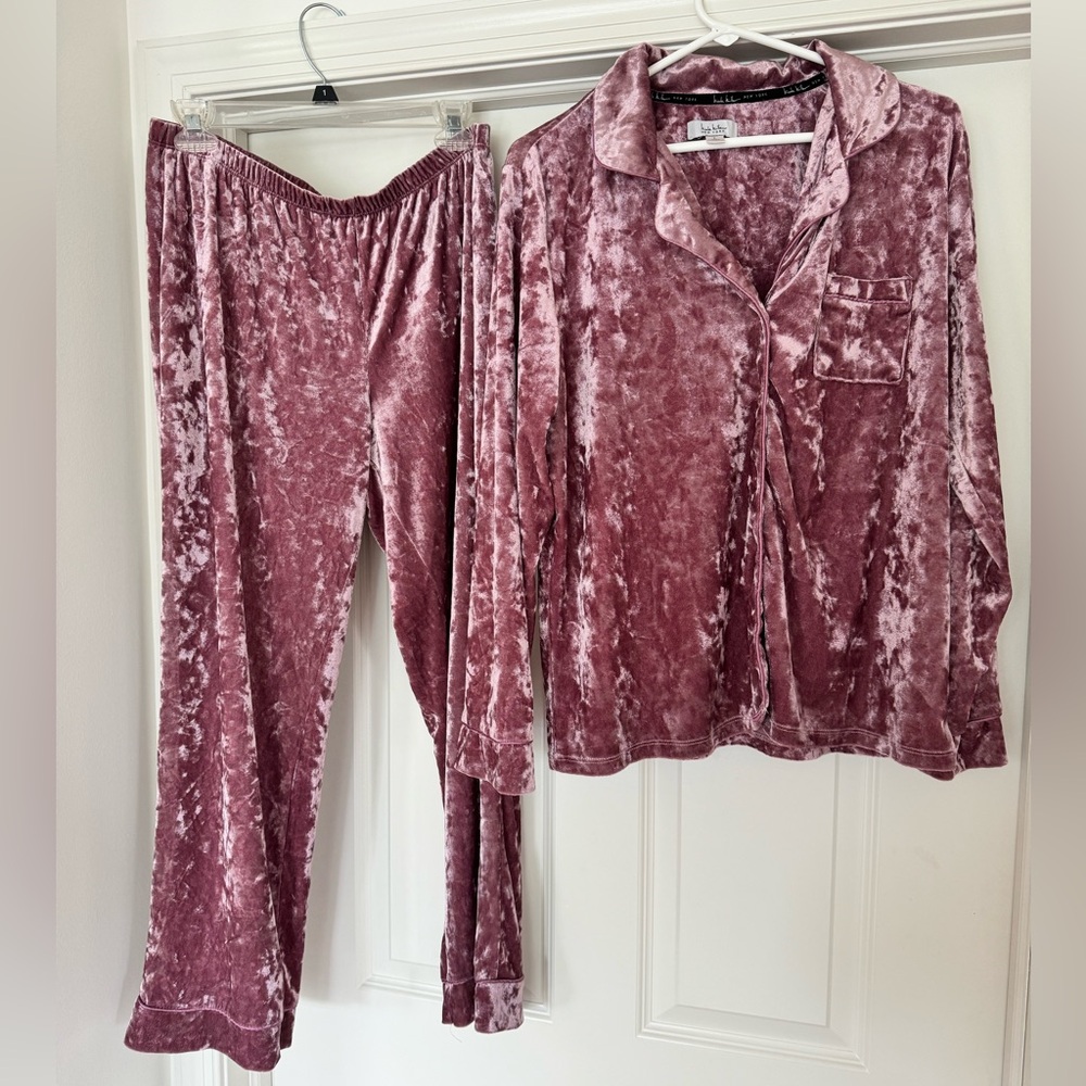 Nicole Miller Pajamas